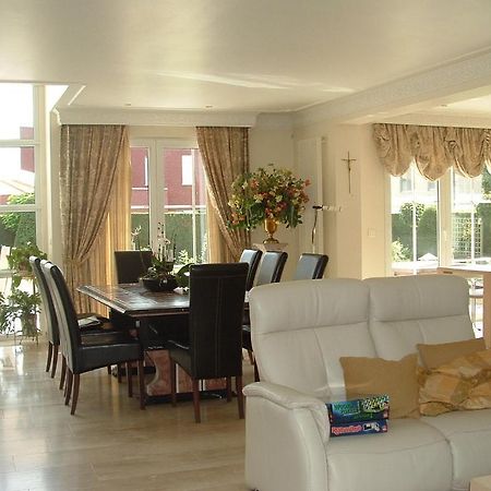 B&B Bij Lieve En Jos Hasselt Ngoại thất bức ảnh