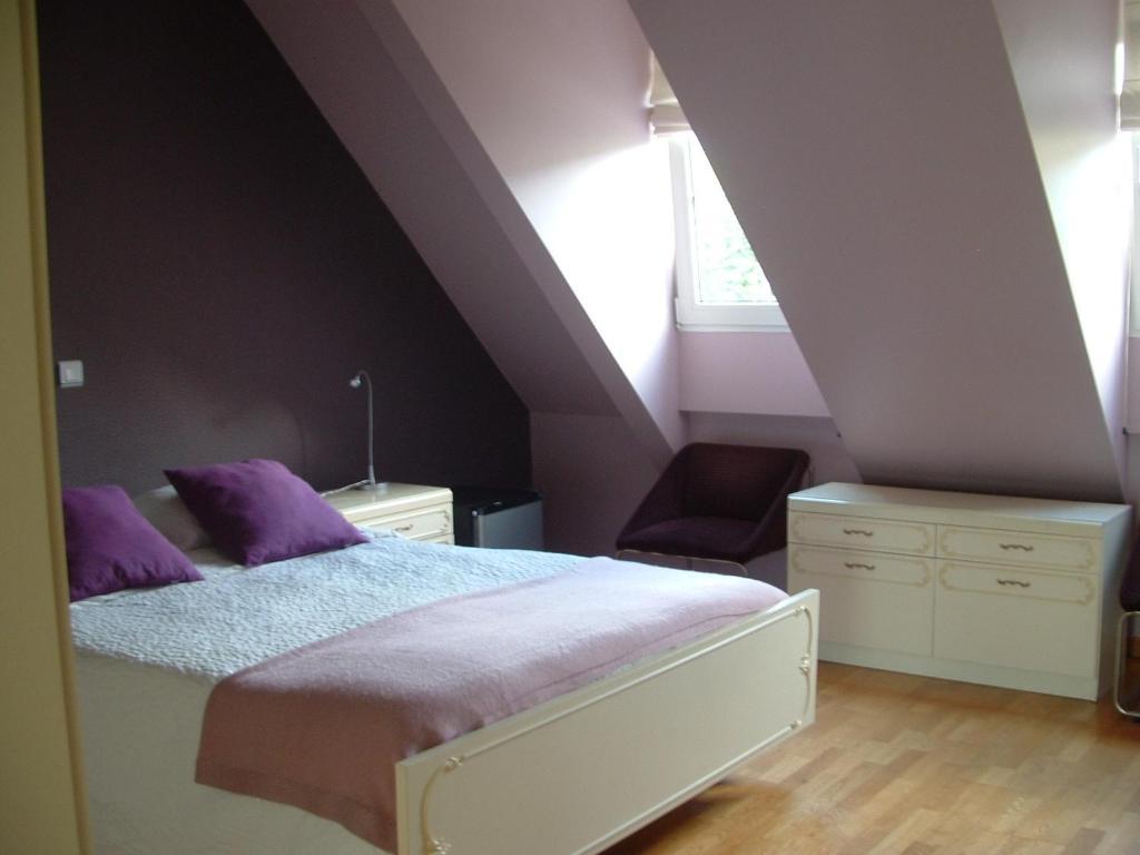 B&B Bij Lieve En Jos Hasselt Phòng bức ảnh