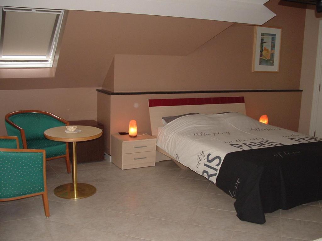 B&B Bij Lieve En Jos Hasselt Phòng bức ảnh