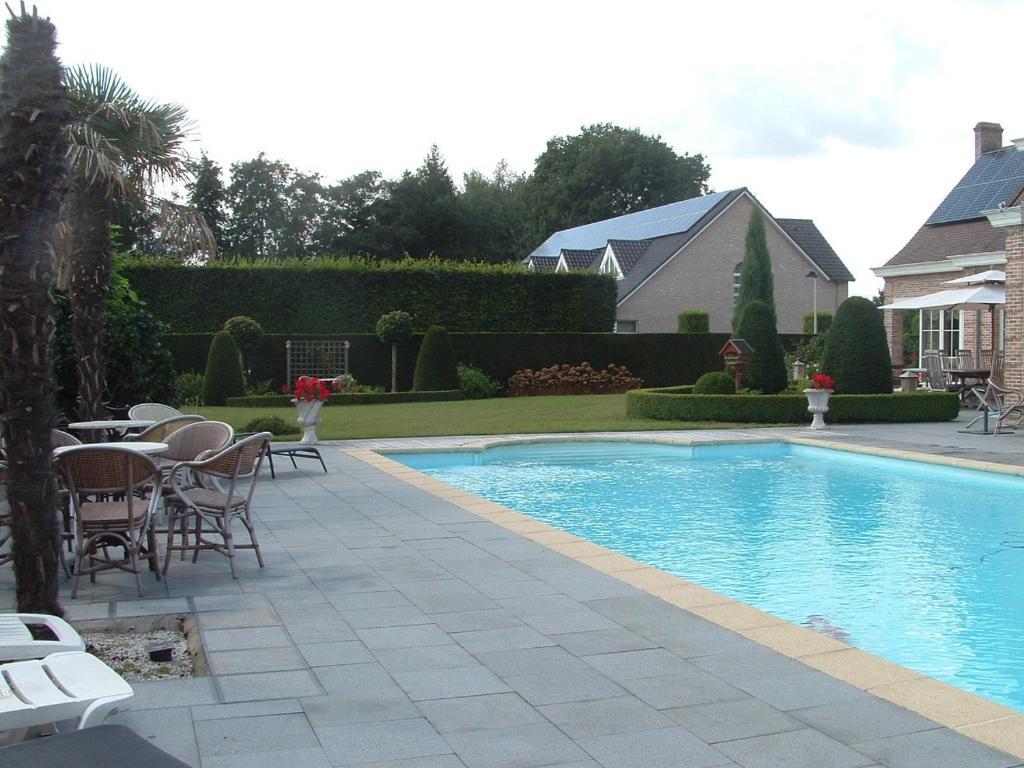 B&B Bij Lieve En Jos Hasselt Ngoại thất bức ảnh