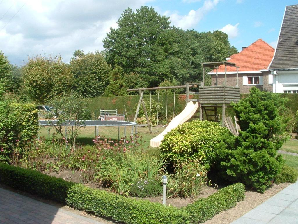 B&B Bij Lieve En Jos Hasselt Ngoại thất bức ảnh